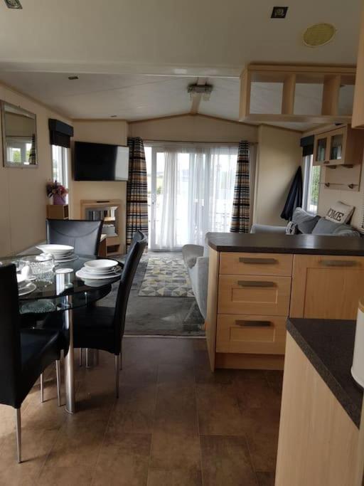 Home From Home Cosy Caravan Bembridge Zewnętrze zdjęcie